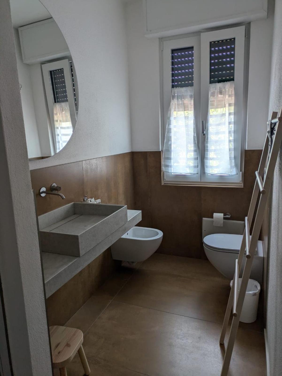 B&B Colori Del Lago Brebbia Szoba fotó